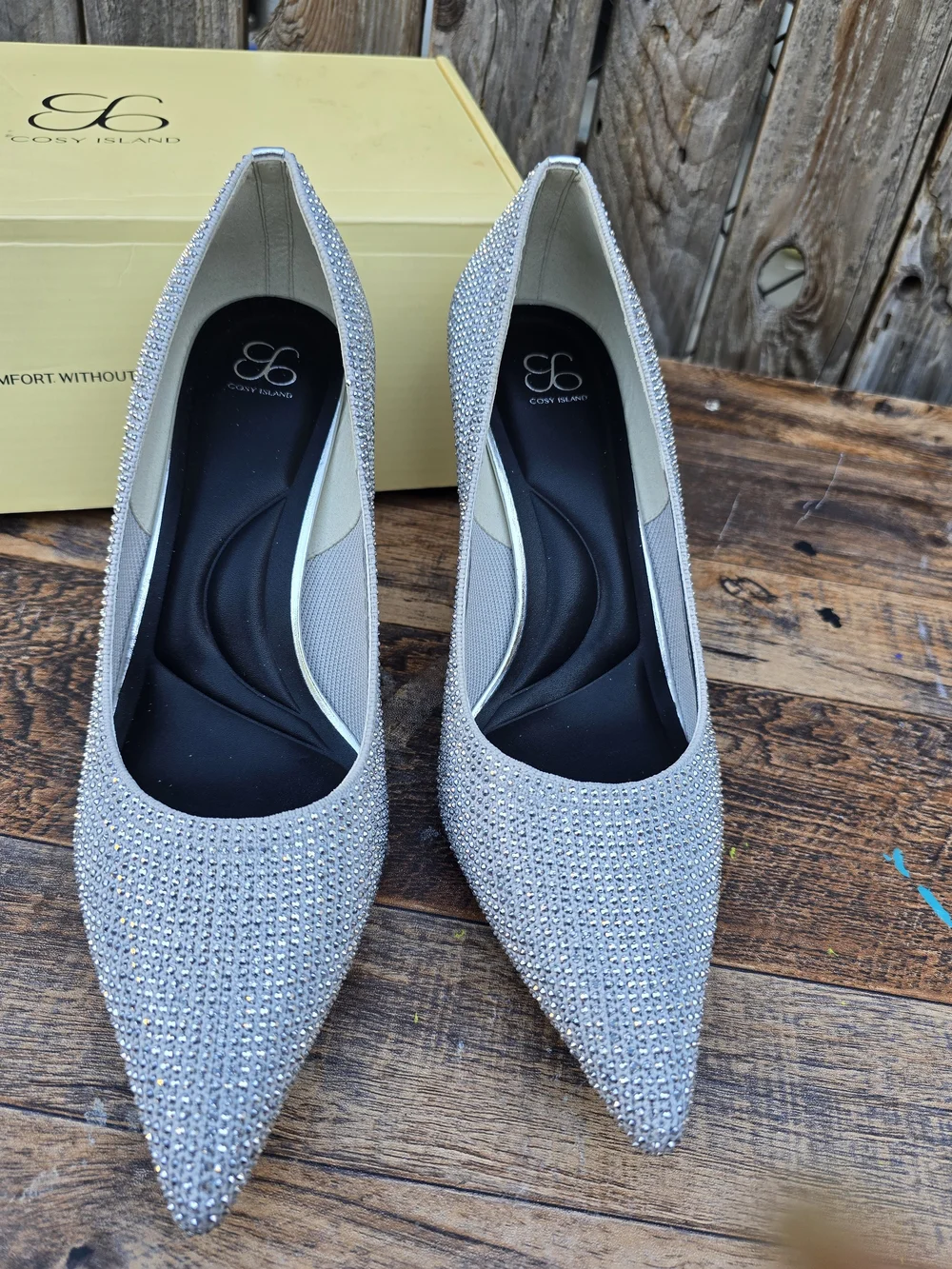 Cosy Elegant Women's Pointed Toe Heels in Silver Size 8